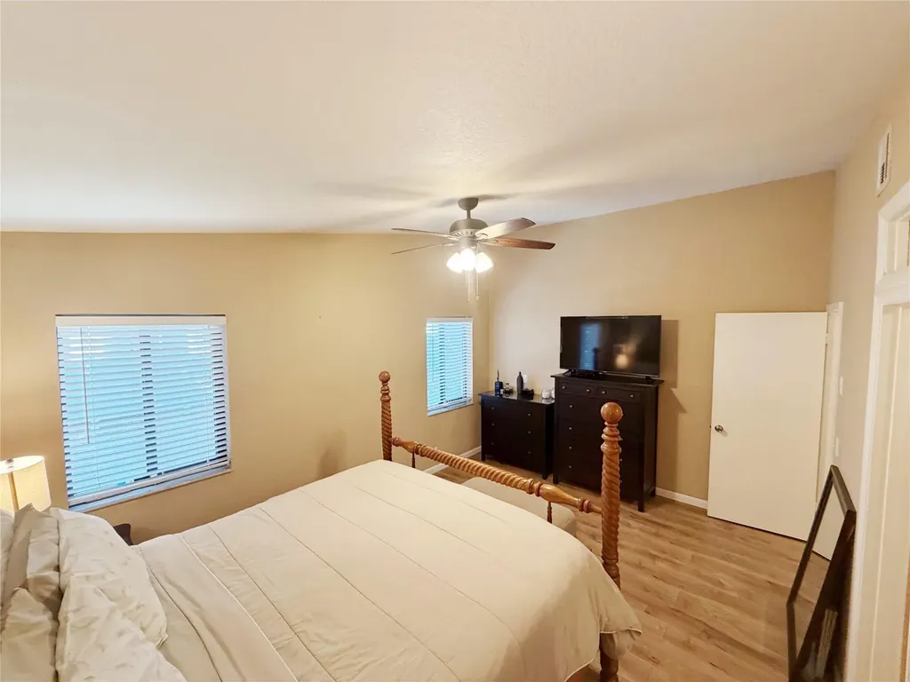 1512 NW 93rd Terrace Coral Springs FL 33071