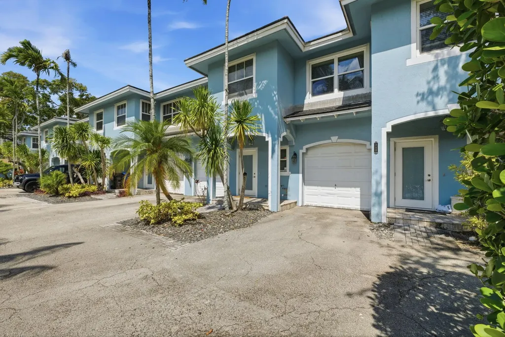 710 SW 4th Avenue Fort Lauderdale FL 33315