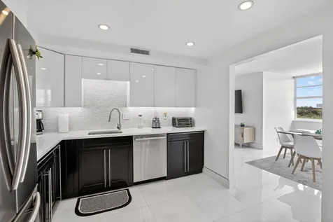 1170 N Federal Highway Fort Lauderdale FL 33304