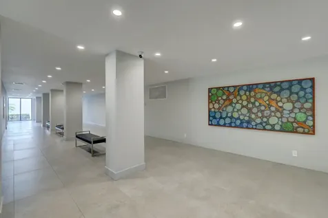 1170 N Federal Highway Fort Lauderdale FL 33304