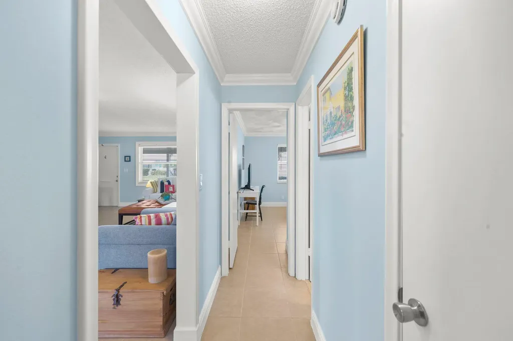 2114 SW 13th Place Boynton Beach FL 33426