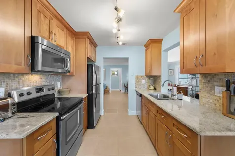 2114 SW 13th Place Boynton Beach FL 33426