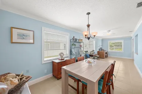 2114 SW 13th Place Boynton Beach FL 33426