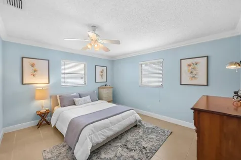 2114 SW 13th Place Boynton Beach FL 33426