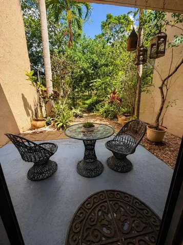 701 E Coco Plum Circle Plantation FL 33324