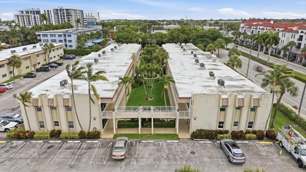 600 Snug Harbor Drive Boynton Beach FL 33435