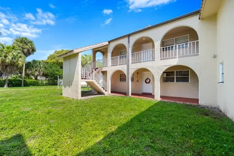 2710 Riverside Drive Coral Springs FL 33065