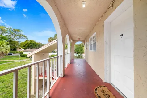2710 Riverside Drive Coral Springs FL 33065