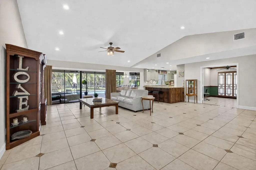 19803 Back 9 Drive Boca Raton FL 33498