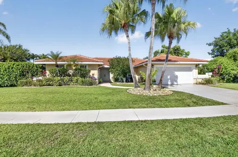19803 Back 9 Drive Boca Raton FL 33498