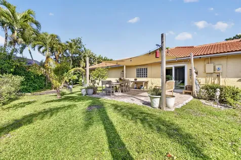19803 Back 9 Drive Boca Raton FL 33498