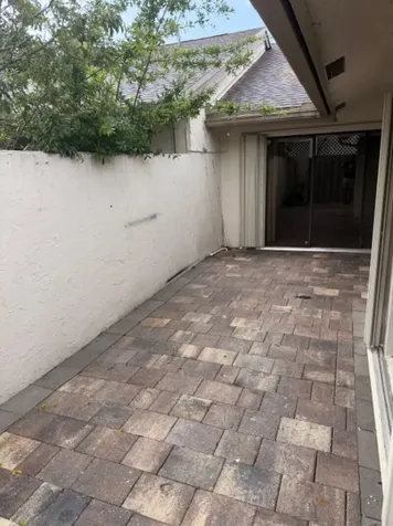 3076 S Oakland Forest Drive Oakland Park FL 33309
