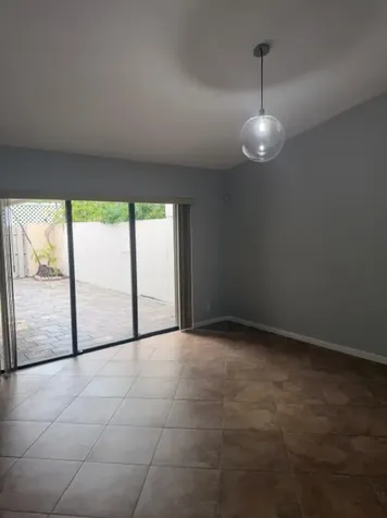 3076 S Oakland Forest Drive Oakland Park FL 33309