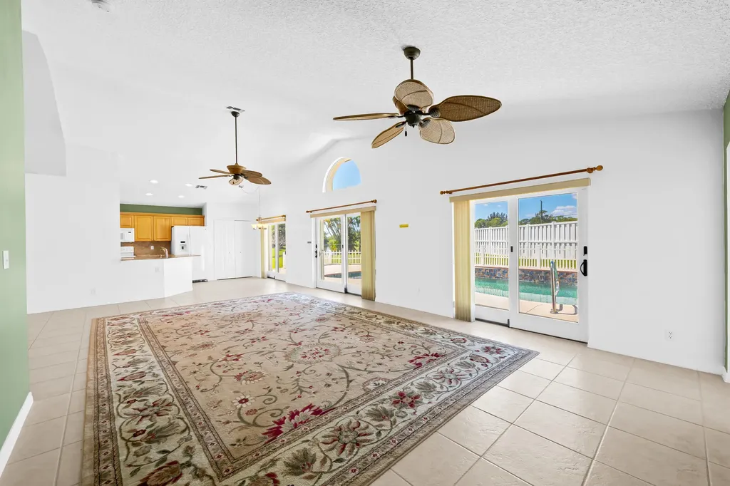 112 Camelot Court Royal Palm Beach FL 33411
