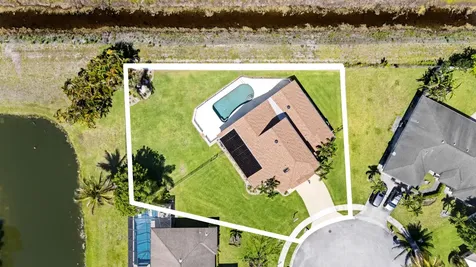 112 Camelot Court Royal Palm Beach FL 33411