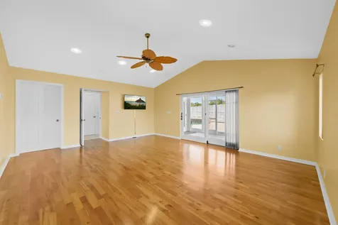 112 Camelot Court Royal Palm Beach FL 33411