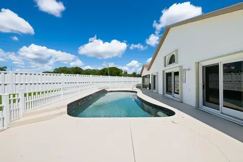 112 Camelot Court Royal Palm Beach FL 33411