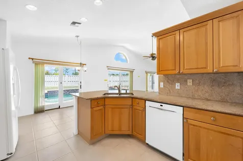 112 Camelot Court Royal Palm Beach FL 33411