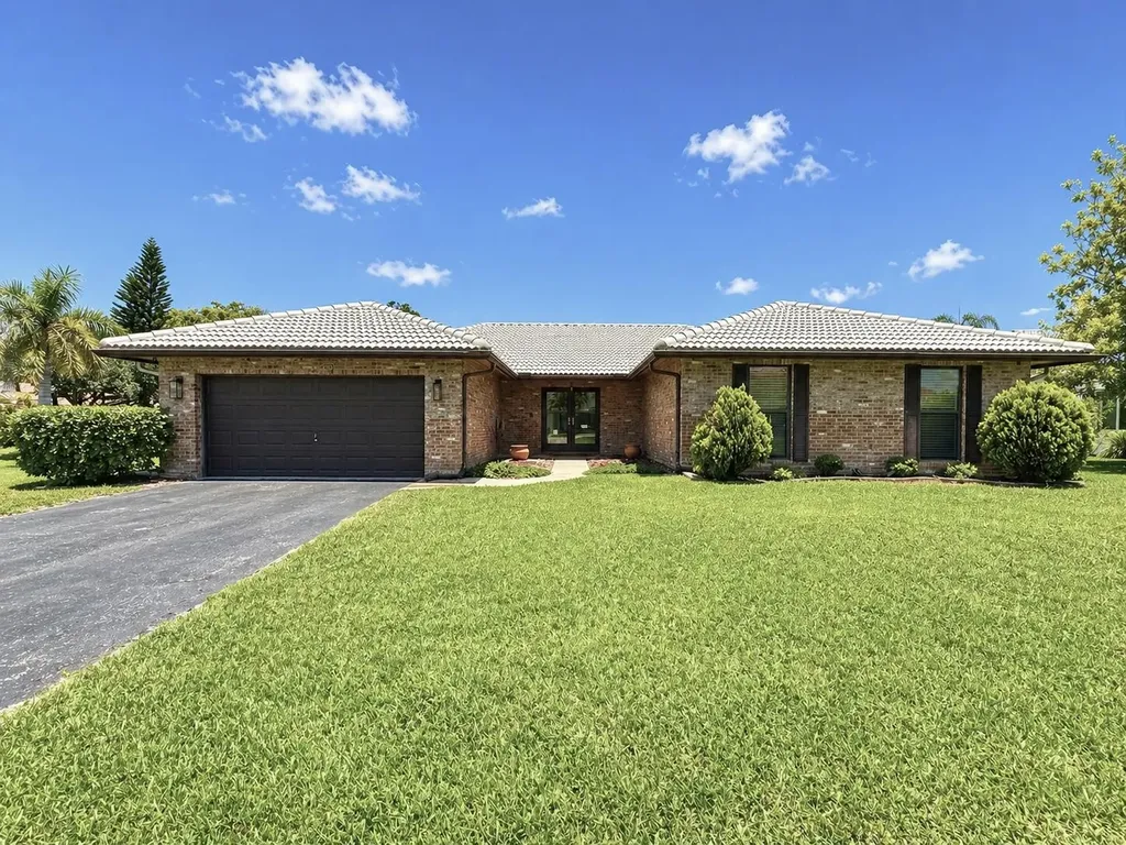 4823 NW 91st Way Coral Springs FL 33067