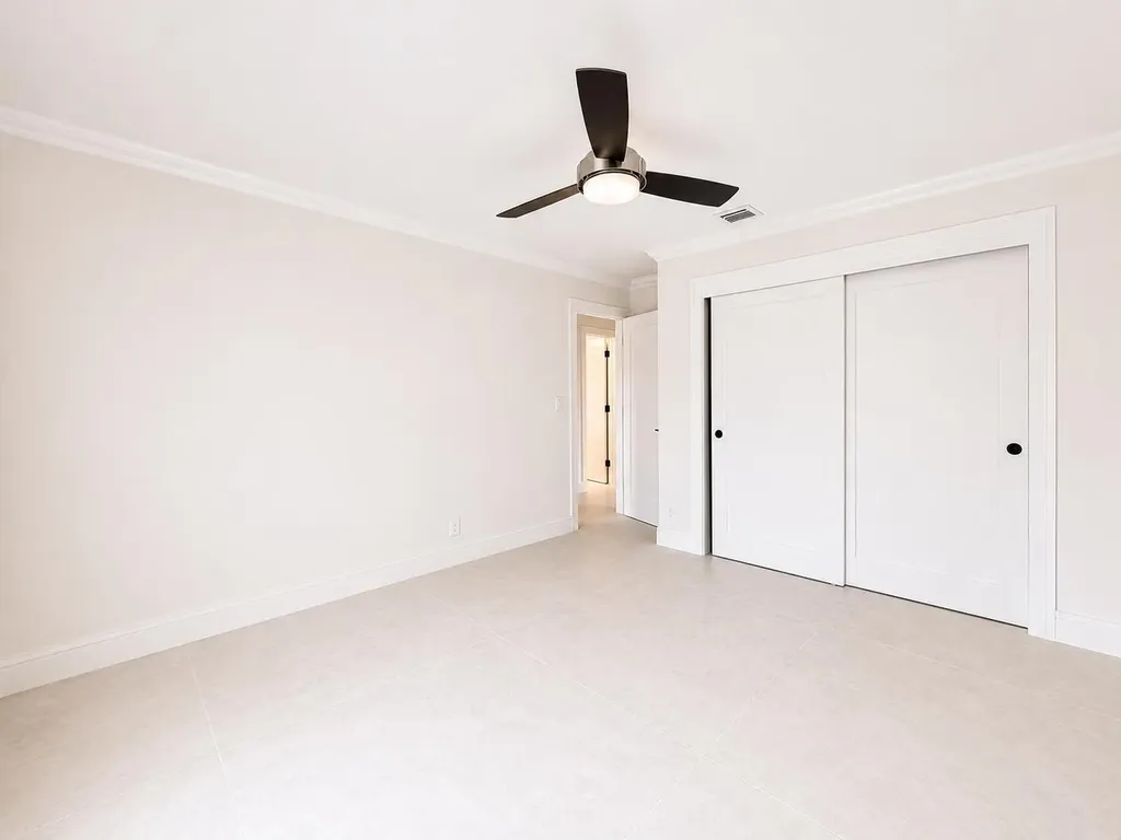 4823 NW 91st Way Coral Springs FL 33067