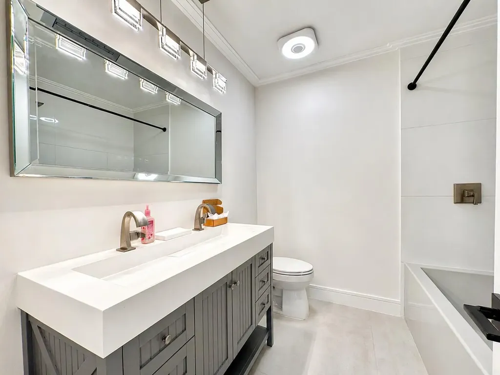 4823 NW 91st Way Coral Springs FL 33067