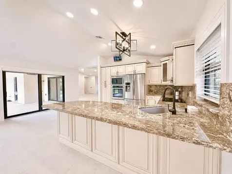 4823 NW 91st Way Coral Springs FL 33067