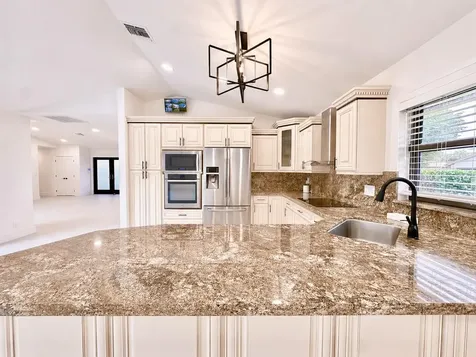 4823 NW 91st Way Coral Springs FL 33067
