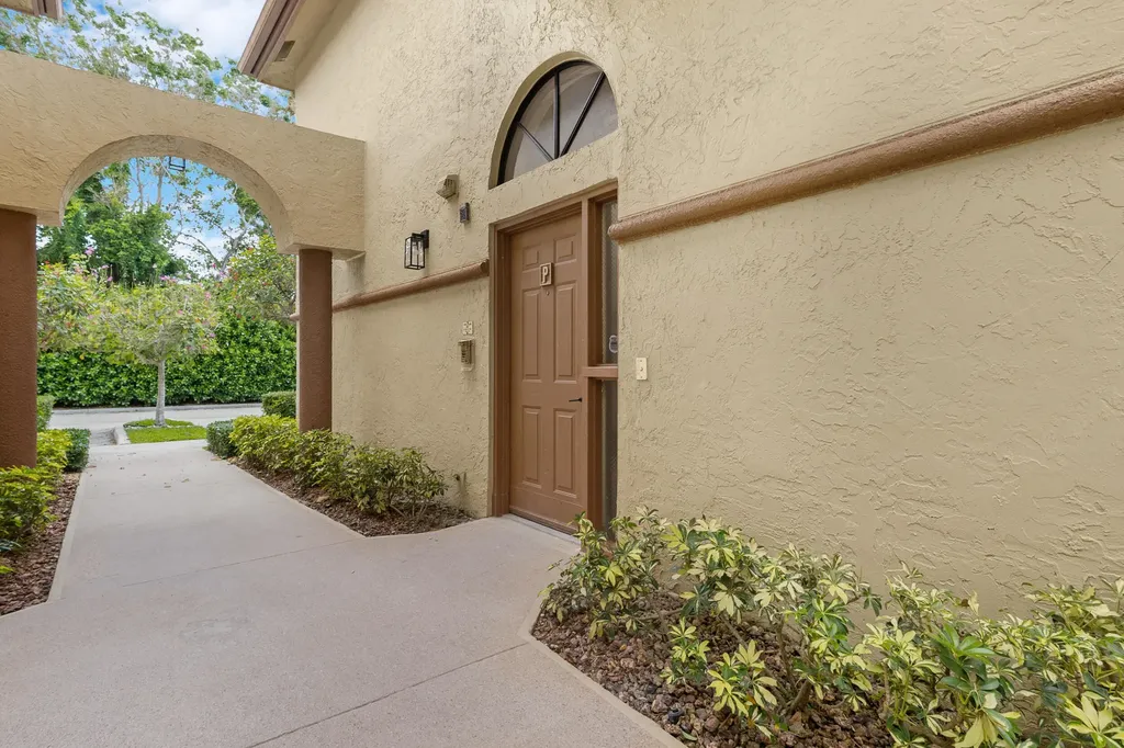 5139 Europa Drive Boynton Beach FL 33437