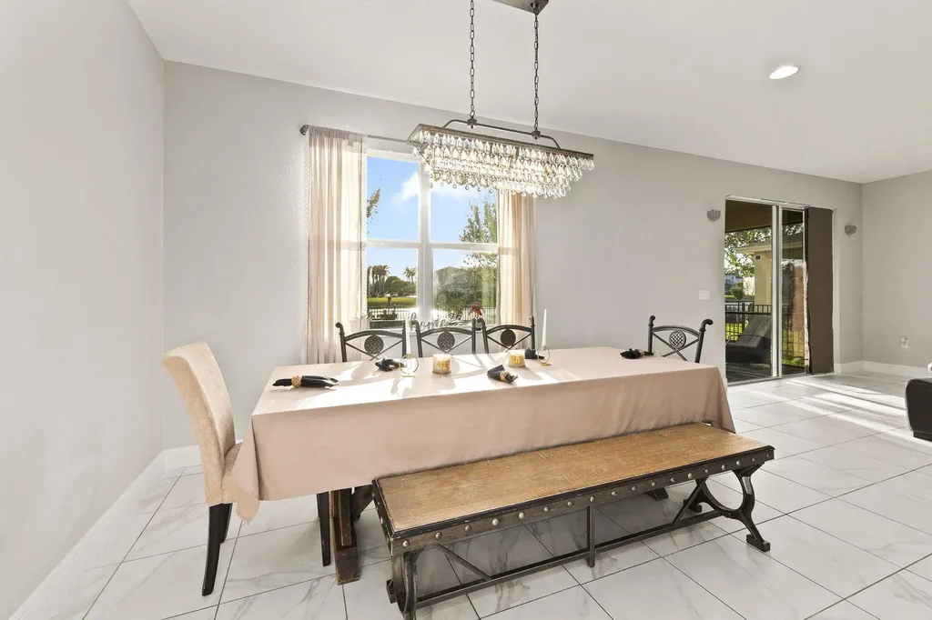 1962 NW Cataluna Circle Port St Lucie FL 34986