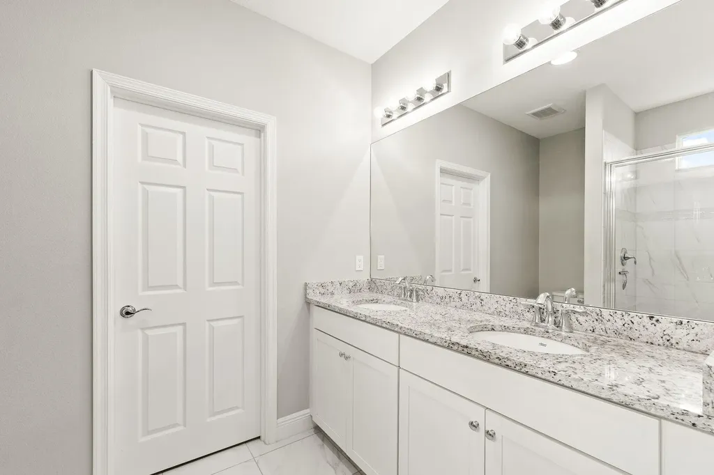 1962 NW Cataluna Circle Port St Lucie FL 34986