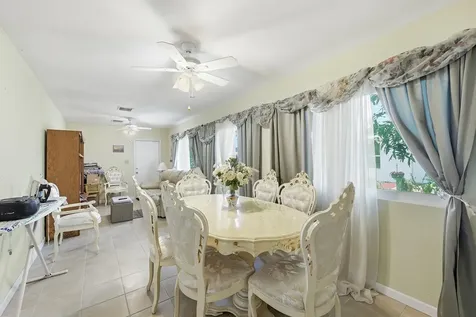 4513 NW 49th Street Tamarac FL 33319
