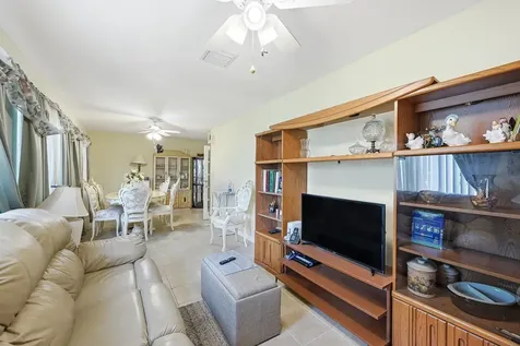4513 NW 49th Street Tamarac FL 33319
