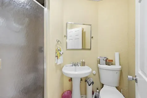 4513 NW 49th Street Tamarac FL 33319