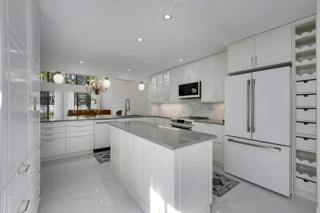 22508 Caravelle Circle Boca Raton FL 33433