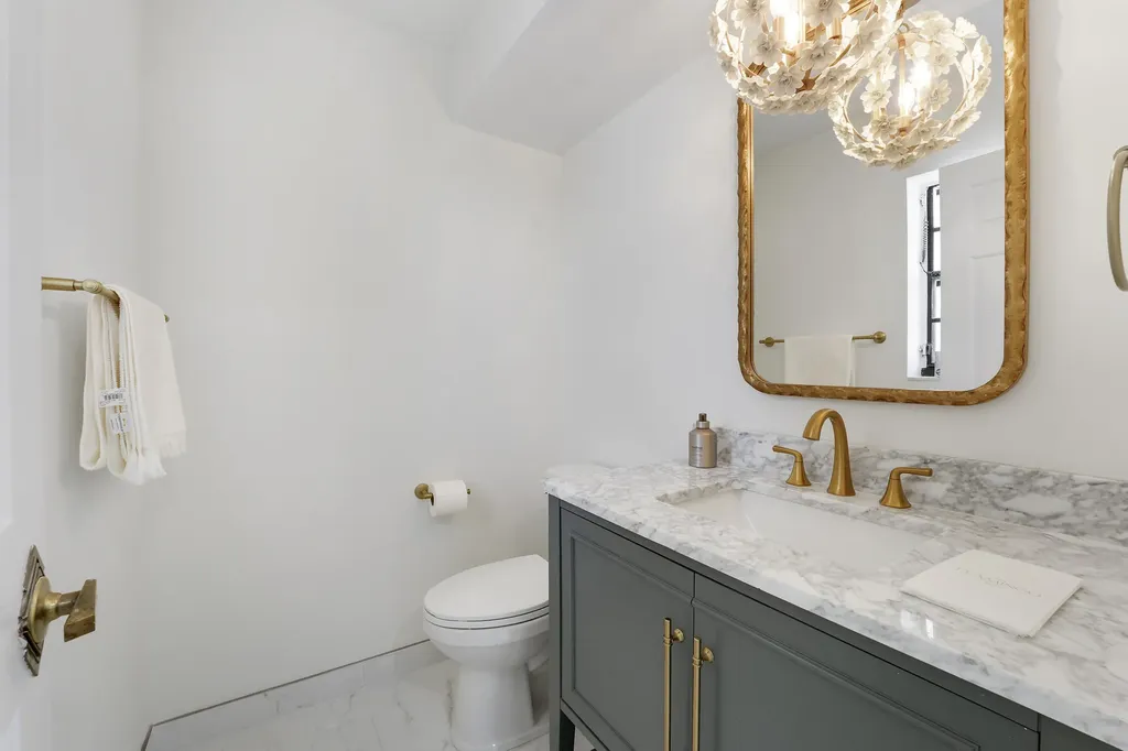 22508 Caravelle Circle Boca Raton FL 33433
