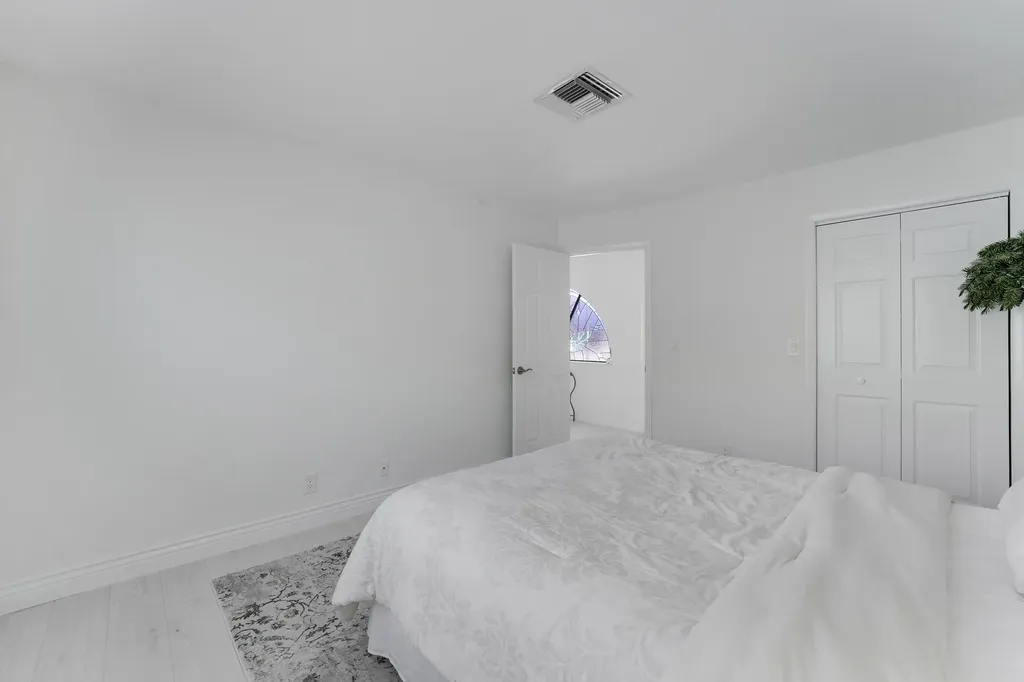 22508 Caravelle Circle Boca Raton FL 33433
