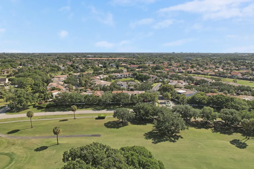 22508 Caravelle Circle Boca Raton FL 33433