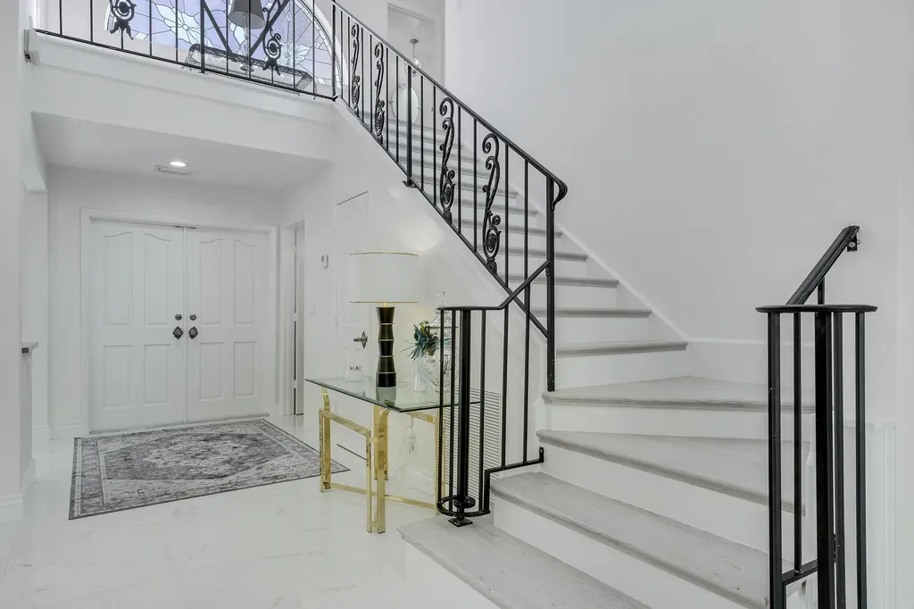 22508 Caravelle Circle Boca Raton FL 33433