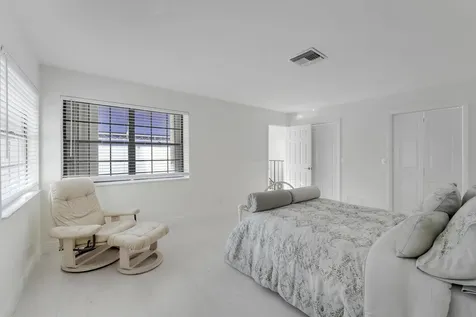 22508 Caravelle Circle Boca Raton FL 33433