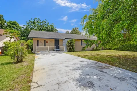 2886 Floral Road Lake Worth FL 33462