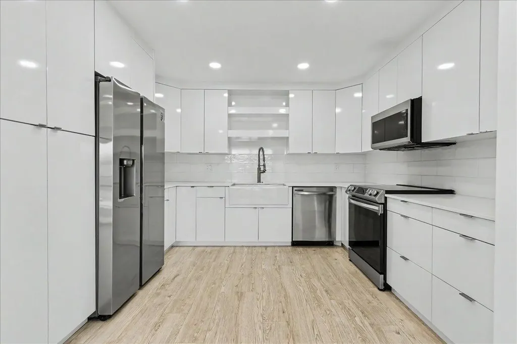 201 SW 1st Street Boca Raton FL 33432