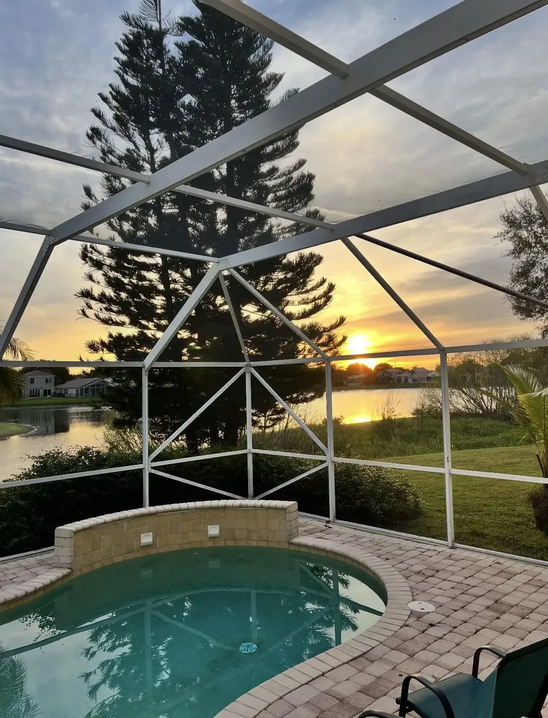 7762 Oak Grove Circle Lake Worth FL 33467