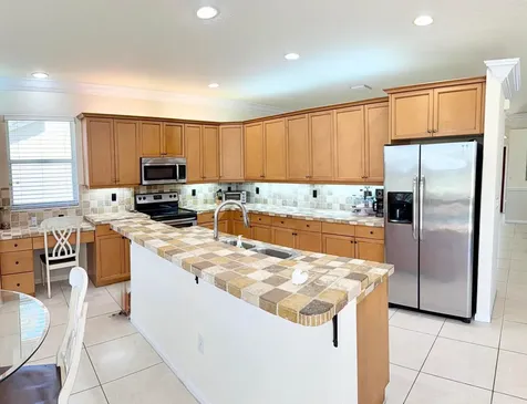 7762 Oak Grove Circle Lake Worth FL 33467
