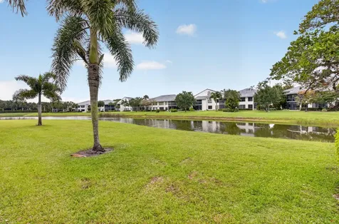 7458 Victory Lane Delray Beach FL 33446
