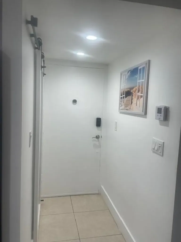 2900 NE 30th Street Fort Lauderdale FL 33306