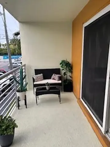 2900 NE 30th Street Fort Lauderdale FL 33306