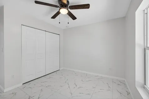 3255 Avenue J West Palm Beach FL 33404