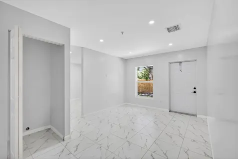 3255 Avenue J West Palm Beach FL 33404