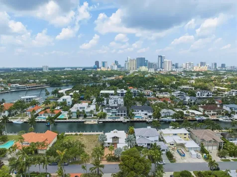 449 Bontona Avenue Fort Lauderdale FL 33301