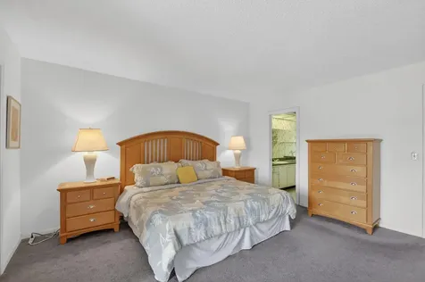 202 Wellington D West Palm Beach FL 33417